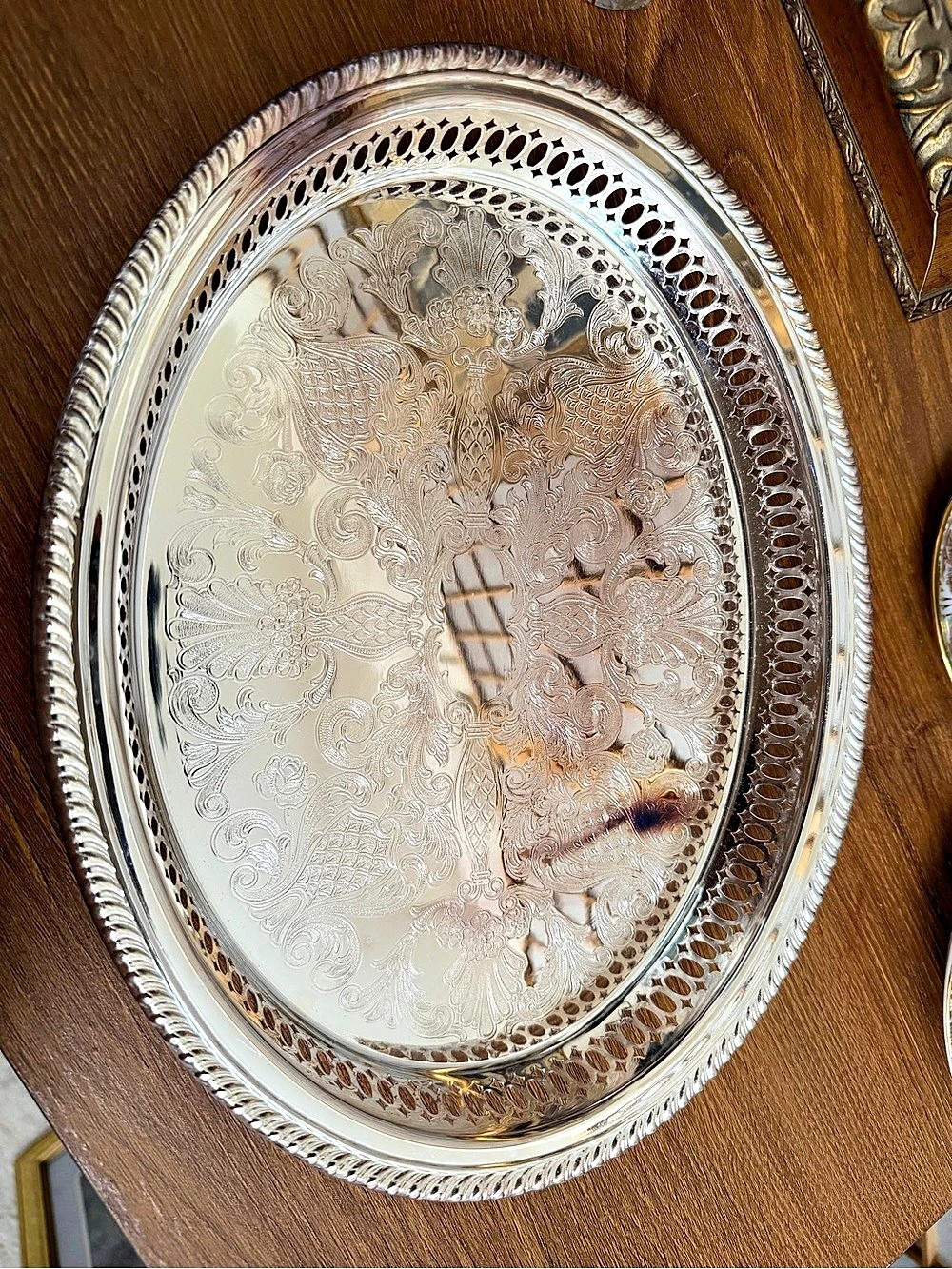 Vintage Leonard Silverplate Ornate Serving Oval Tray